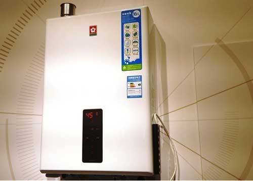 櫻花雙驅恒溫燃氣熱水器：0.5℃智控恒溫，盡享舒適沐浴