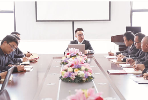 超人廚衛羅董：不是行情不好，是以前過得太滋潤