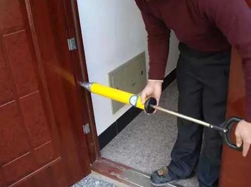 為什么安裝防盜門要灌漿？操作需注意些什么？