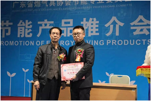 超人廚衛羅子?。浩放扑季S是中小企業最大的敵人