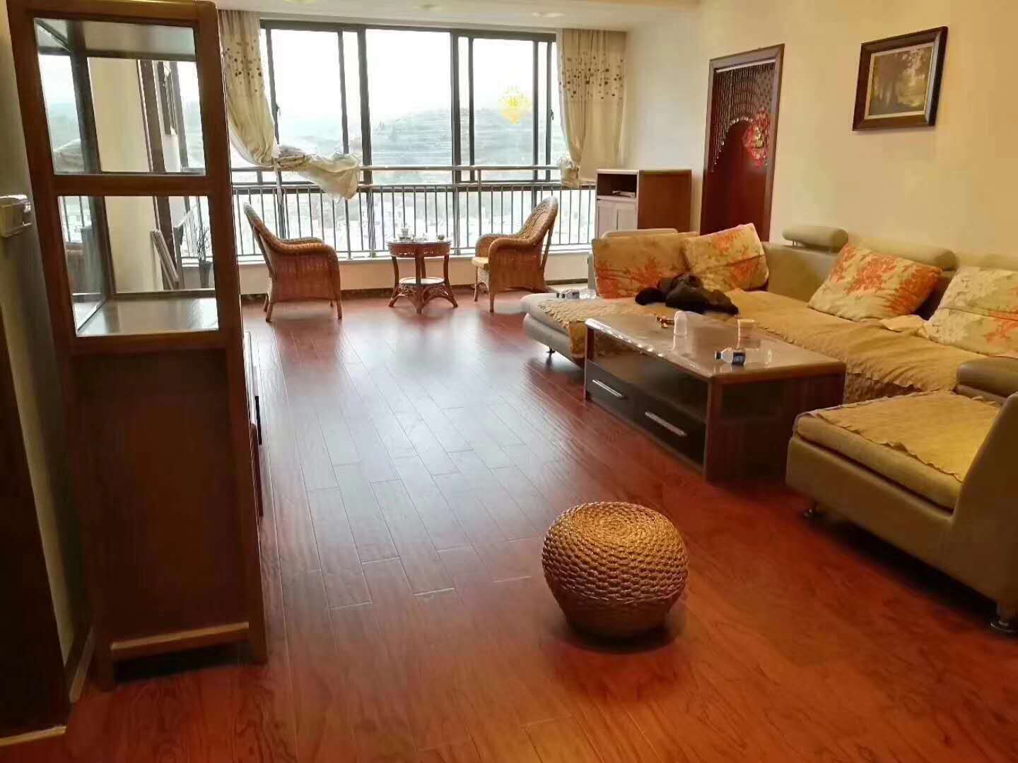 品牌日記|榮事達地板優秀品質征服消費者，多地捷報頻傳