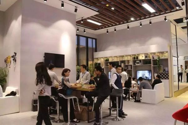 品牌大事|晾媽智能晾衣架亮相家具展，黑科技燃動廣州