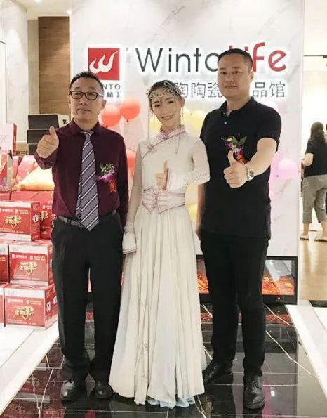 品牌大事|呼市宏陶精品館首戰開門紅，引爆周末狂歡潮