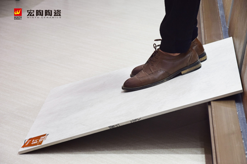 品牌產品|宏陶15°緞光釉點石成金，再現絲綢質感