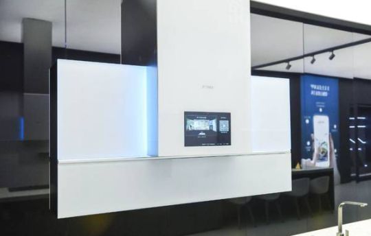 品牌產品|方太推出創新EA06中島式油煙機，重塑高端廚房生態