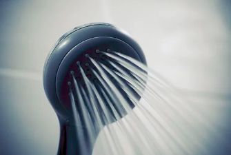 80年代老房選熱水器很難？看一下這對90后夫妻的經歷