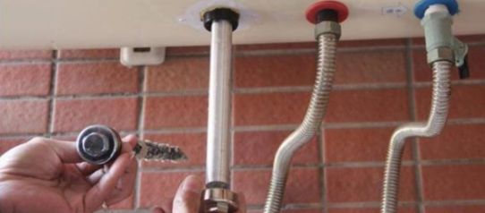 20元的電熱水器鎂棒，自己一樣可以輕松替換！