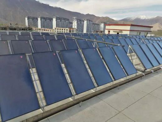 海爾太陽能+空氣能綠色采暖方式，解決學校供暖和熱水問題