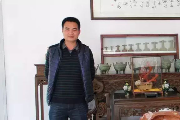 數碼彩涂料經銷商鄭志輝：制定分銷游戲規則，保障市場運作順暢