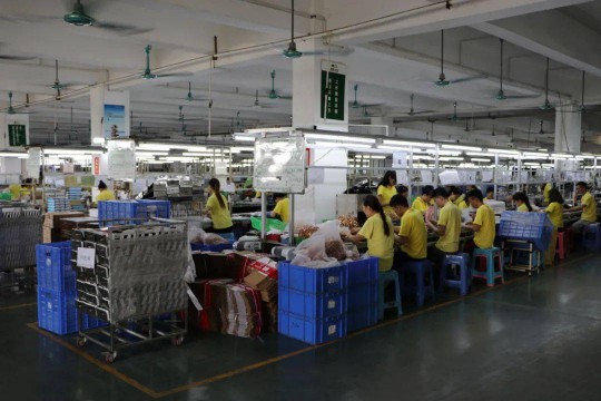 曼科“詩朗”系列新品即將上線，業界對這個老電工品牌充滿期待