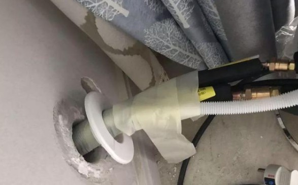 空調掛機排水管與空調眼一樣高，可以嗎？