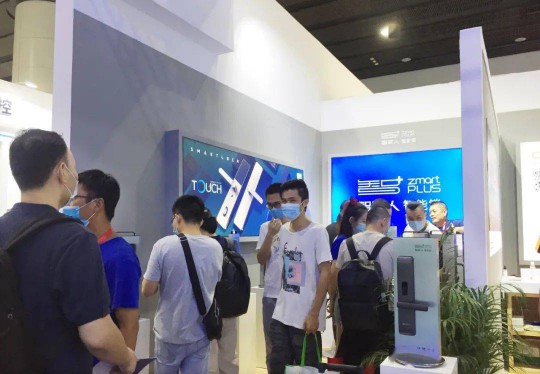 建博會上各大智能家居品牌產品奪目，經銷商打開下半年市場可參考