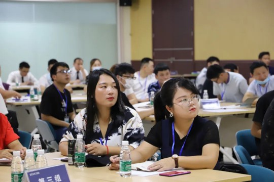 億合門窗從“新”出發，成功舉辦新一屆新商訓練營
