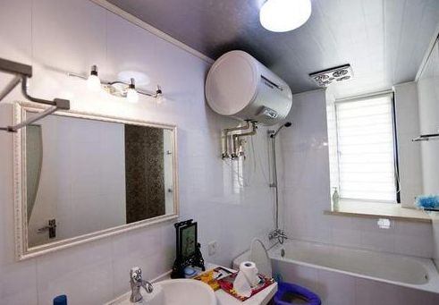 家里熱水器裝燃氣還是電好?一聽老電工說的話，后悔我家裝不對。