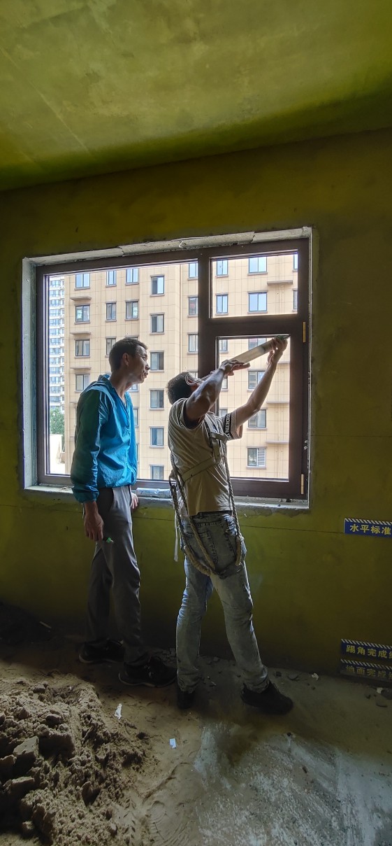 洛陽門窗，制作加工廠和定制安裝，這是三種不同的門窗部門